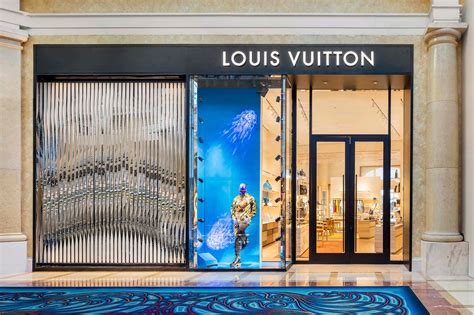 カタログ louis vuitton|Louis Vuitton online store.